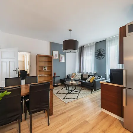 Rentplanet - Bukowska Apartamento *